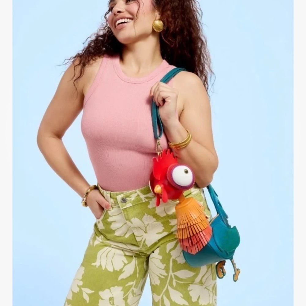 NEW with Tags In Sealed Bag- Disney Moana Hei Hei Figural Crossbody Bag - Picture 14 of 14